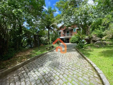 Casa com 6 Quartos à venda, 500m² no São Francisco, Niterói