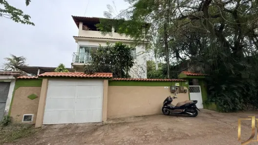 Imóvel Comercial com 4 Quartos para alugar, 400m² no Arsenal, São Gonçalo