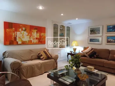 Casa com 4 Quartos à venda, 273m² no Jardim Amália, Volta Redonda