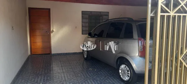 Casa com 3 Quartos à venda, 76m² no Jardim Graziela, Londrina