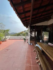 Casa com 4 Quartos à venda, 275m² no Itaipu, Niterói