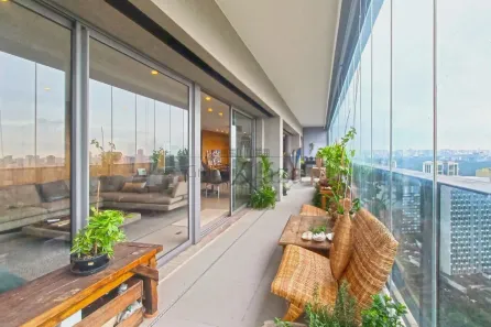 Apartamento com 3 Quartos à venda, 260m² no Pinheiros, São Paulo