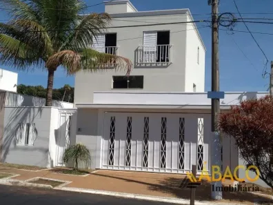 Sobrado com 3 Quartos à venda, 240m² no Residencial Samambaia, São Carlos