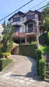 Casa de Condomínio com 5 Quartos à venda, 350m² no Badu, Niterói