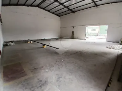 Galpão/Depósito/Armazém para alugar, 300m² no Jardim Arpoador, São Paulo