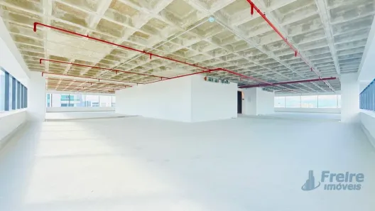Sala Comercial para alugar, 647m² no Auxiliadora, Porto Alegre
