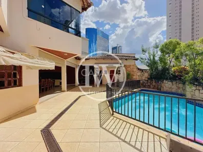 Casa com 5 Quartos à venda, 470m² no Setor Marista, Goiânia