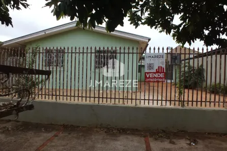 Casa com 3 Quartos à venda, 84m² no Vila Shangri-La, Apucarana