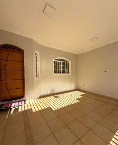 Casa com 3 Quartos para alugar, 150m² no Cruzeiro Velho, Brasília