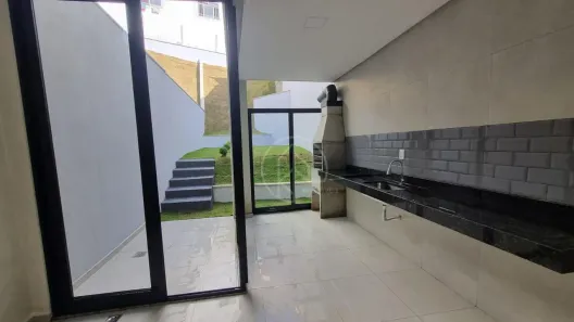 Casa com 3 Quartos à venda, 140m² no São Pedro, Juiz de Fora
