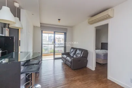 Apartamento com 1 Quarto para alugar, 56m² no Três Figueiras, Porto Alegre