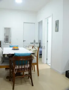 Apartamento com 2 Quartos para alugar, 76m² no Jardim Ismênia, São José dos Campos