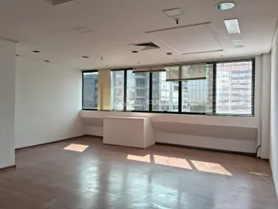 Sala Comercial para alugar, 80m² no Auxiliadora, Porto Alegre