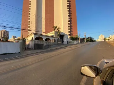Casa com 3 Quartos para alugar, 150m² no Jardim Cuiabá, Cuiabá