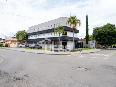 Prédio Comercial à venda, 800m² no Jardim América, Goiânia