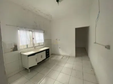 Casa com 1 Quarto para alugar, 70m² no Jardim Tupan, Barueri