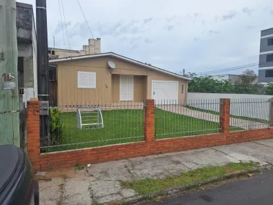Casa com 4 Quartos à venda, 300m² no , Sombrio