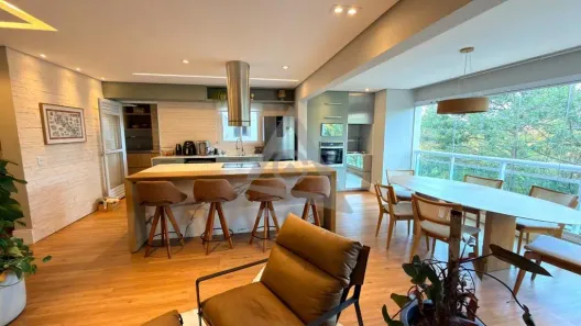 Apartamento com 3 Quartos para alugar, 136m² no Taquaral, Campinas