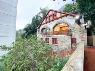 Casa com 12 Quartos à venda, 450m² no Copacabana, Rio de Janeiro