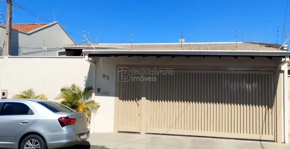 Casa com 3 Quartos à venda, 184m² no Vila Xavier (Vila Xavier), Araraquara