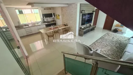 Sobrado com 4 Quartos à venda, 284m² no Jardins Lisboa, Goiânia