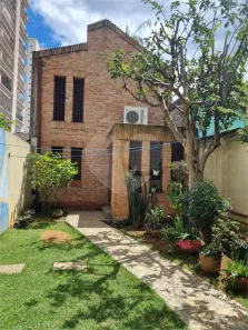 Casa com 2 Quartos para alugar, 189m² no Vila Mariana, São Paulo