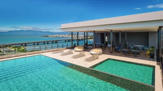 Apartamento com 2 Quartos à venda, 73m² no Centro, Florianópolis