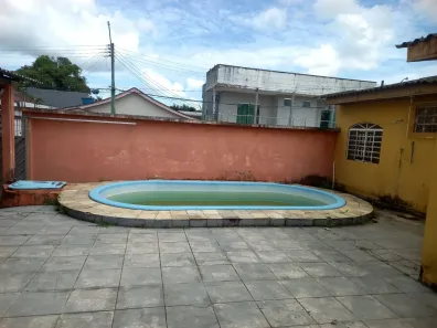 Casa com 4 Quartos à venda, 320m² no Planalto, Manaus