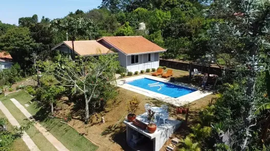 Fazenda/Sítio com 2 Quartos à venda, 120m² no Curral, Ibiúna