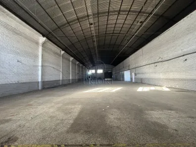 Galpão/Depósito/Armazém para alugar, 1500m² no Sarandi, Porto Alegre