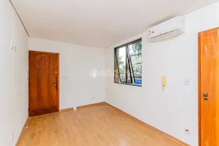 Apartamento com 1 Quarto para alugar, 35m² no Santa Cecília, Porto Alegre