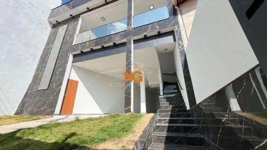 Casa com 3 Quartos à venda, 173m² no Renascer, Betim