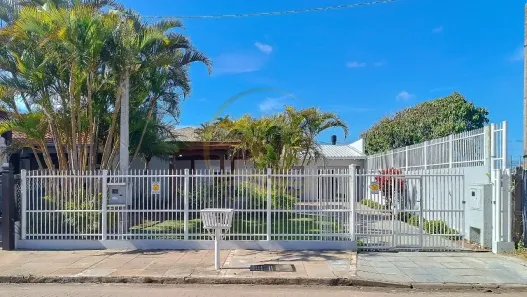 Casa com 3 Quartos à venda, 99m² no XANGRI-LÁ, Xangri-lá