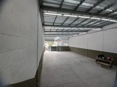 Galpão/Depósito/Armazém para alugar, 320m² no Jaguaribe, Osasco