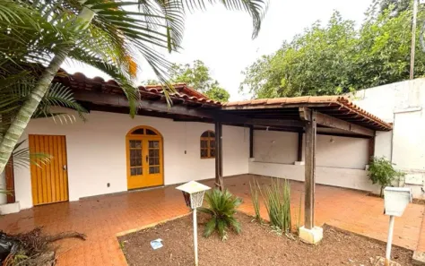 Casa com 3 Quartos à venda, 150m² no Cândida Câmara, Montes Claros