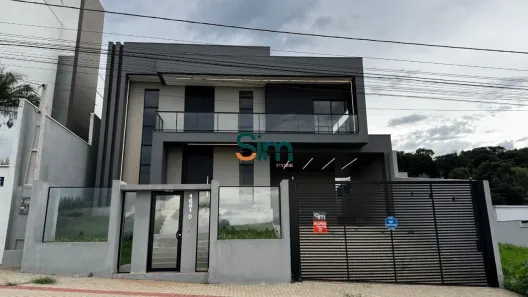 Casa com 4 Quartos para alugar, 375m² no Jardim Europa, Chapecó