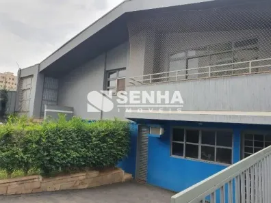 Imóvel Comercial com 3 Quartos para alugar, 220m² no Saraiva, Uberlândia