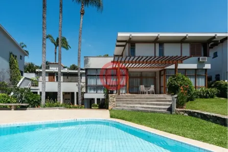 Casa com 3 Quartos à venda, 590m² no Pacaembu, São Paulo