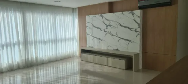 Apartamento com 4 Quartos para alugar, 160m² no Centro, Balneário Camboriú