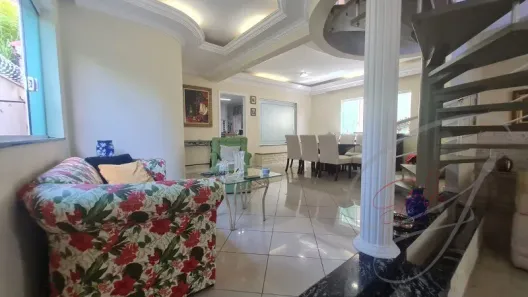 Sobrado com 3 Quartos à venda, 300m² no Adalgisa, Osasco