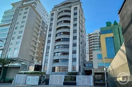 Apartamento com 3 Quartos à venda, 143m² no Centro, Florianópolis