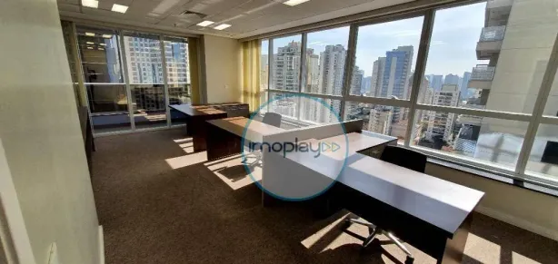Sala Comercial para alugar, 303m² no Jardim das Acácias, São Paulo