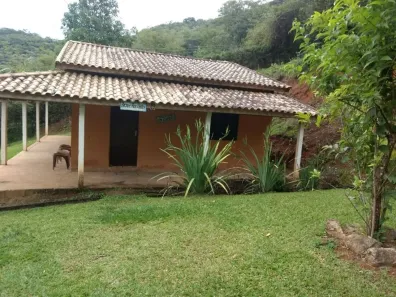 Fazenda/Sítio com 4 Quartos à venda, 100m² no , Monteiro Lobato