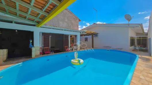 Casa com 5 Quartos à venda, 102m² no Centro, Guaratuba