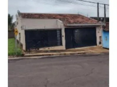 Casa com 3 Quartos à venda, 204m² no Campo Belo, Cafelândia