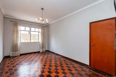 Apartamento com 2 Quartos para alugar, 90m² no Centro, Curitiba