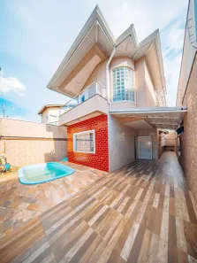 Casa com 3 Quartos para alugar, 230m² no Portais (Polvilho), Cajamar