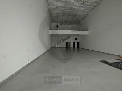 Prédio Comercial para alugar, 300m² no Assunção, São Bernardo do Campo