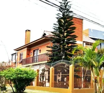 Casa com 4 Quartos à venda, 221m² no Areal, Pelotas