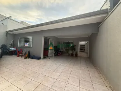 Casa com 3 Quartos à venda, 130m² no Jardim Alto do Cafezal, Londrina